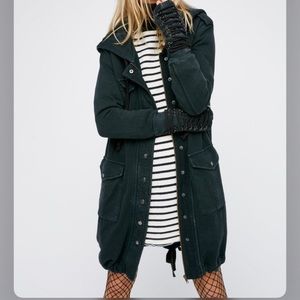 RARE FREE PEOPLE Vintage Chelsea zip/snap button hoodie w hood & laced sleeves L